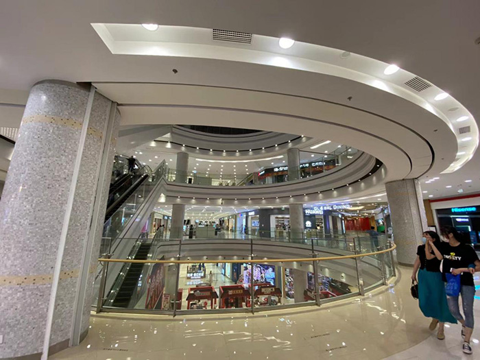 提升式防火卷帘(图1)